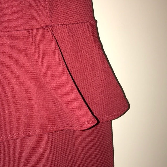 Dress - Picture 2 of 5